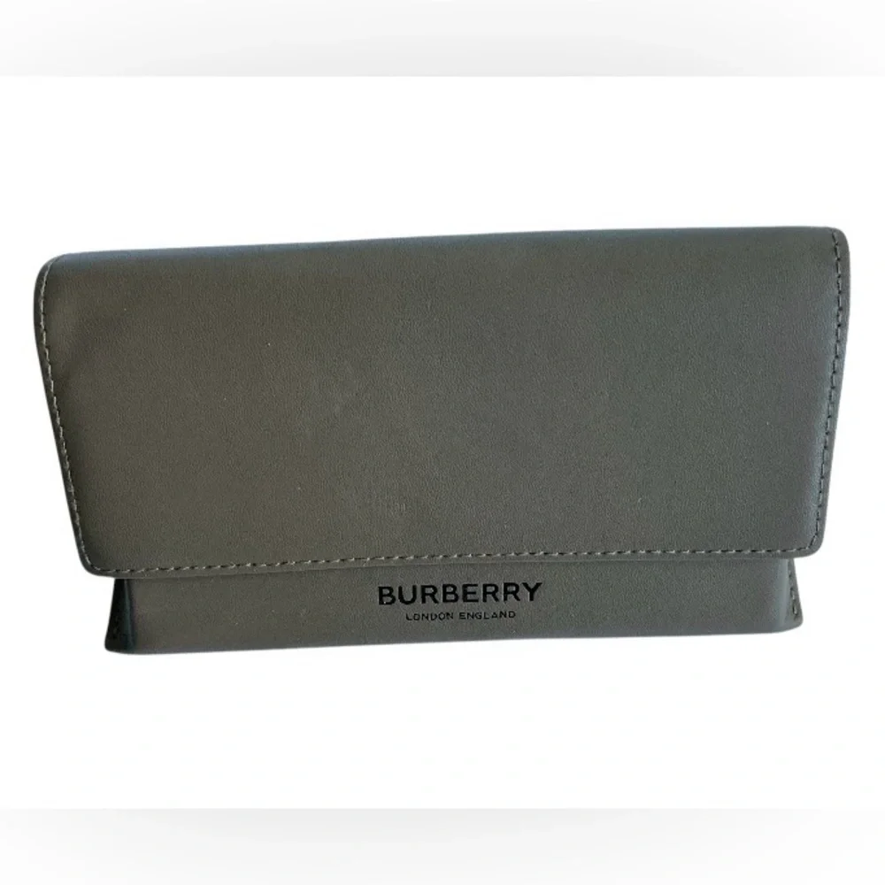 Burberry brown magnetic triangle sunglasses case